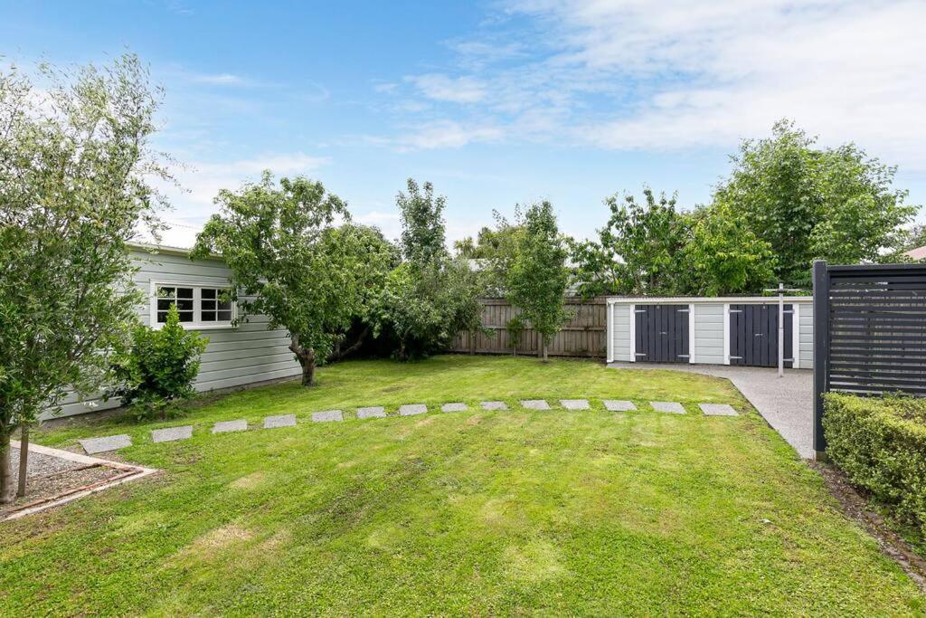 Historic Charm In Greytown - Cosy Kowhai Cottage Exterior foto